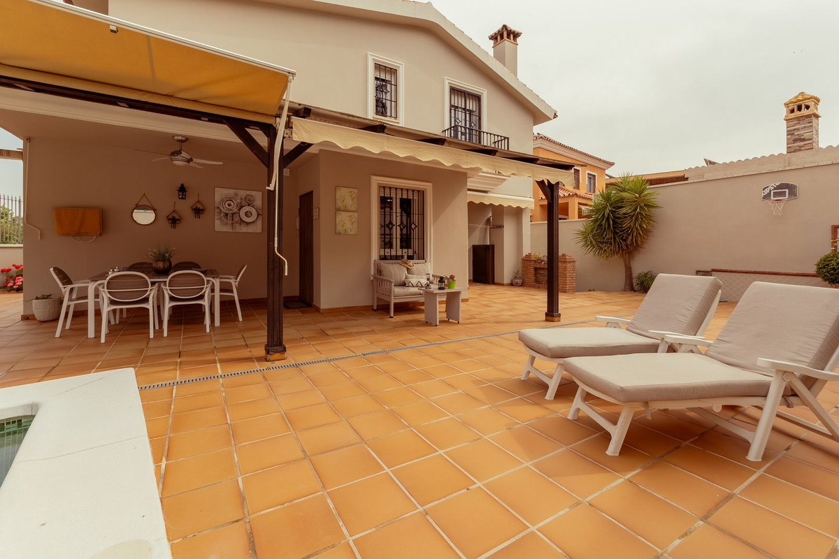 4 Bed Townhouse for sale in Málaga Costa Del Sol, Málaga, Spain
