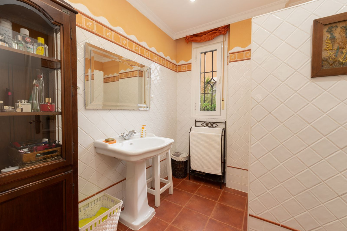 4 Bed Townhouse for sale in Málaga Costa Del Sol, Málaga, Spain