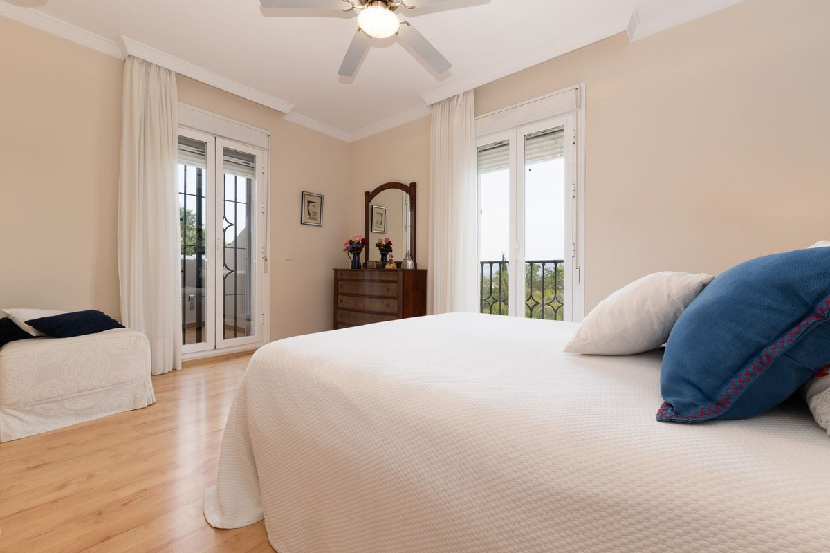4 Bed Townhouse for sale in Málaga Costa Del Sol, Málaga, Spain