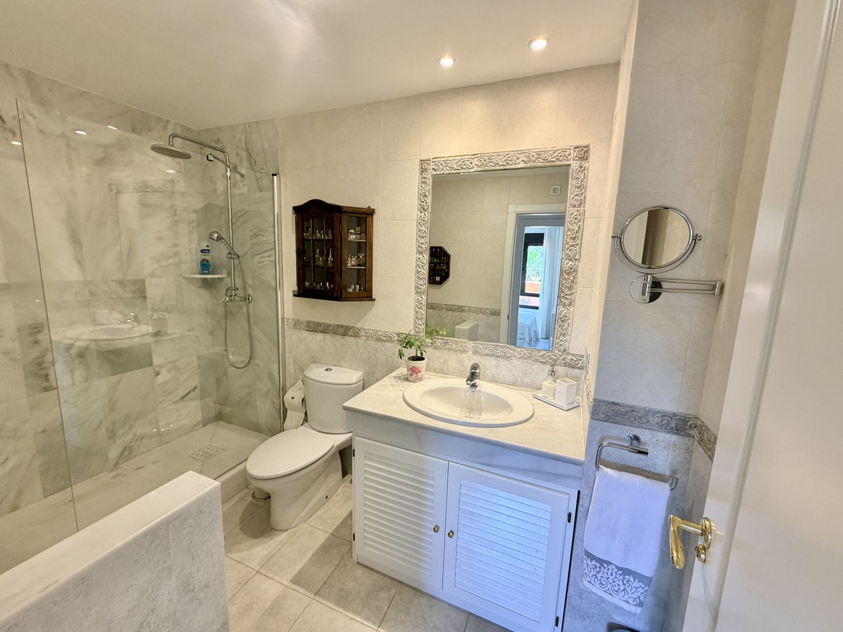 4 Bed Apartment for sale in Hacienda Del Sol Costa Del Sol, Málaga, Spain