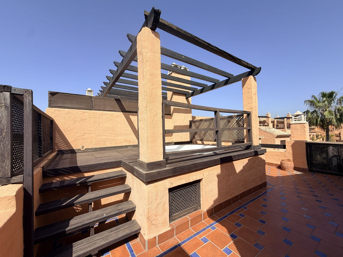 4 Bed Apartment for sale in Hacienda Del Sol Costa Del Sol, Málaga, Spain