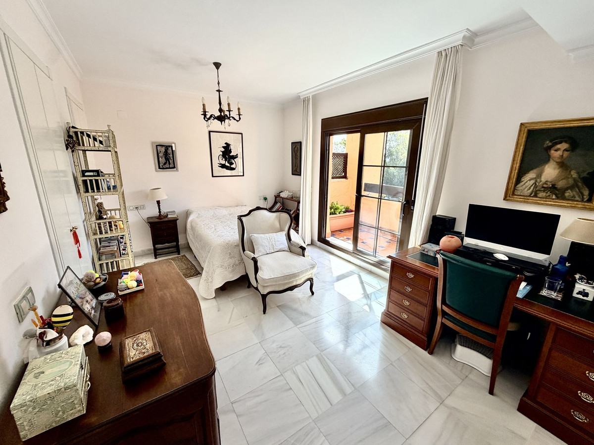 4 Bed Apartment for sale in Hacienda Del Sol Costa Del Sol, Málaga, Spain