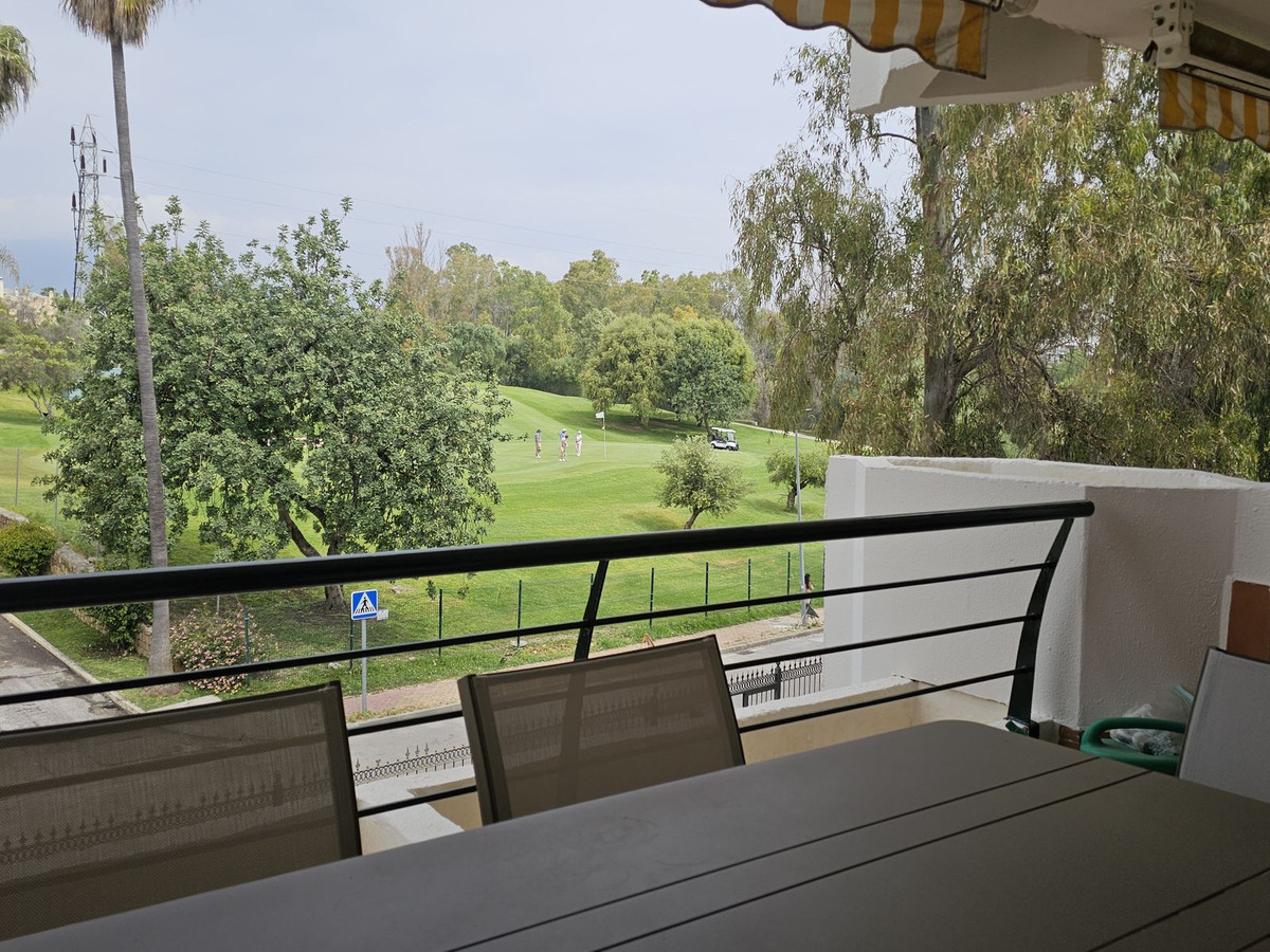 3 Bed Apartment for sale in Guadalmina Alta Costa Del Sol, Málaga, Spain