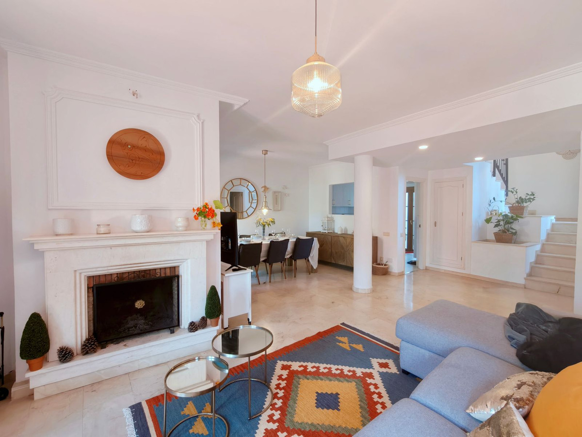 Se vende Adosada de 3 dormitorios en Costa Del Sol, Cadiz, España