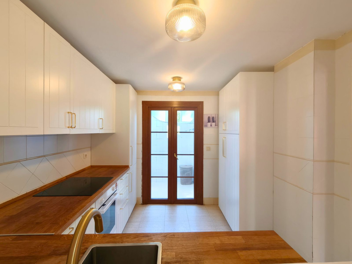 Se vende Adosada de 3 dormitorios en Costa Del Sol, Cadiz, España