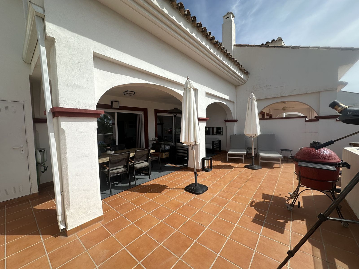 3 Bed Apartment for sale in Elviria Costa Del Sol, Málaga, Spain