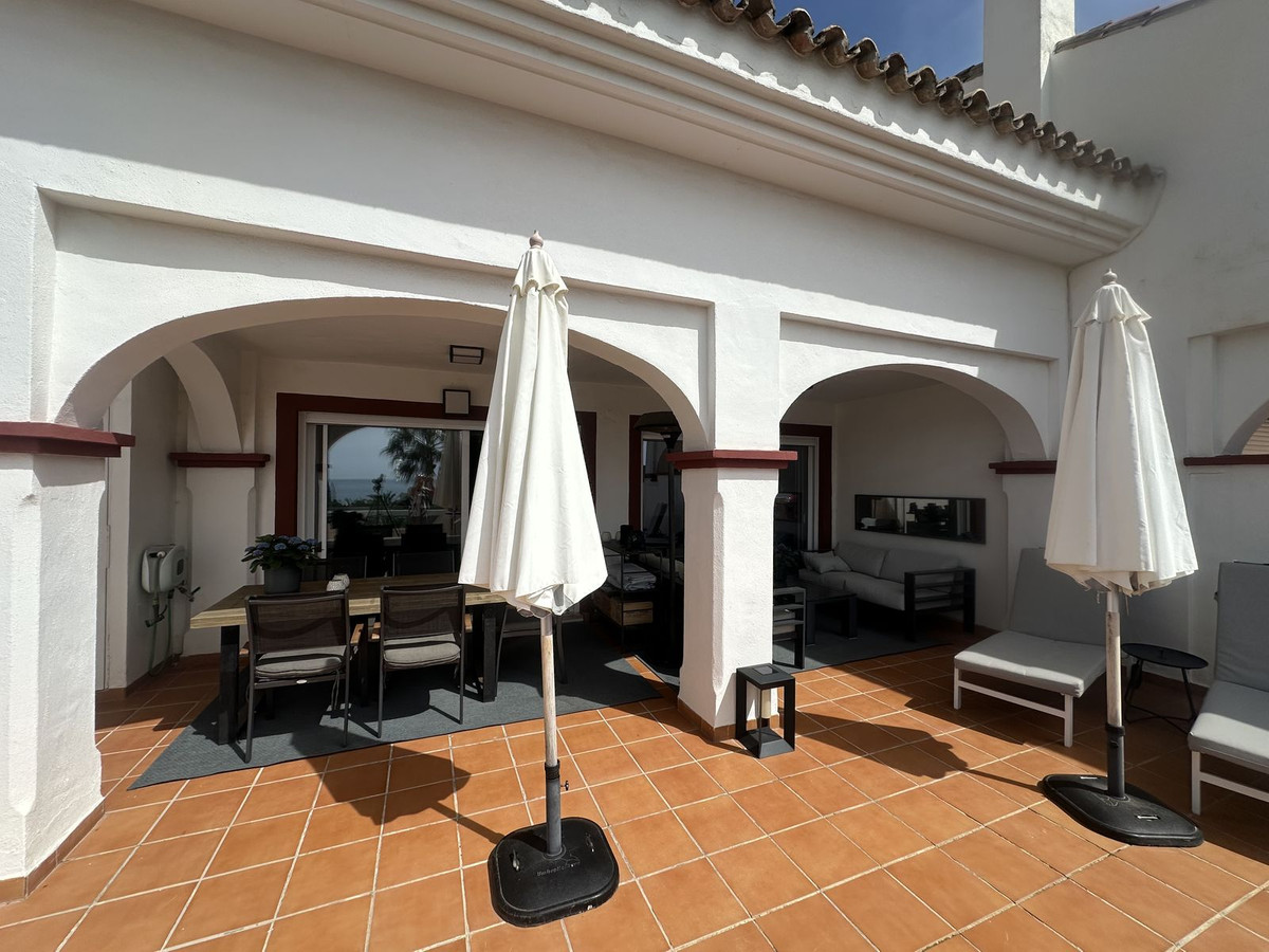 3 Bed Apartment for sale in Elviria Costa Del Sol, Málaga, Spain