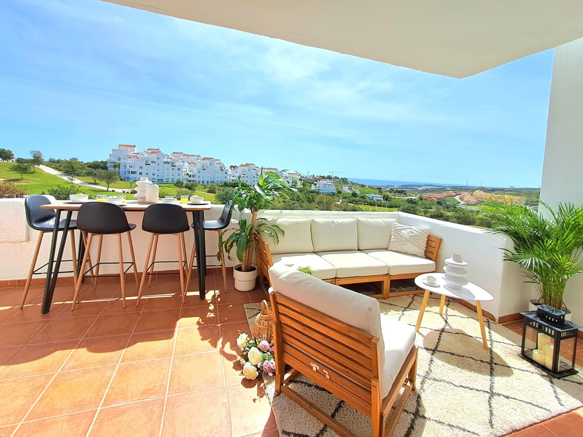 Se vende Apartamento Planta Media de 2 dormitorios en Costa Del Sol, Málaga, España