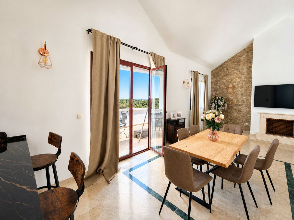 3 Bed Townhouse for sale in Casares Playa Costa Del Sol, Málaga, Spain