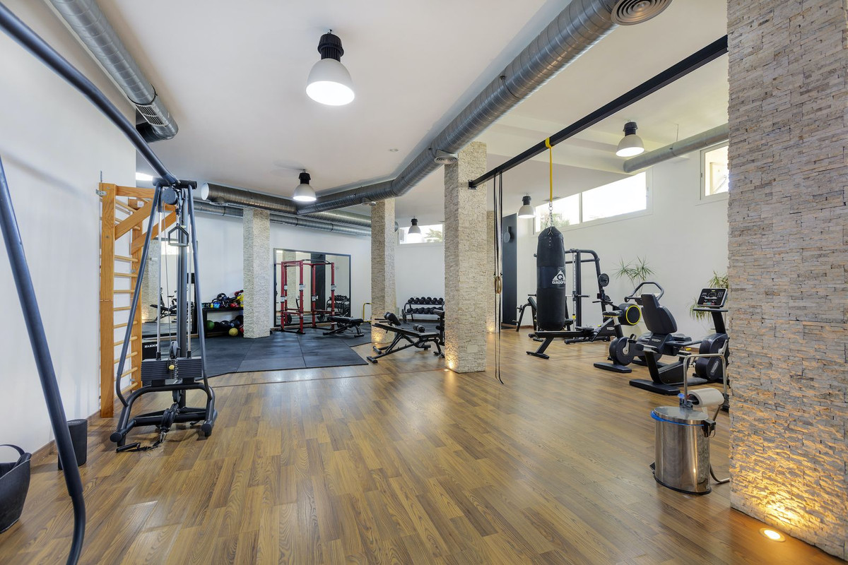 Se vende Apartamento Planta Media de 2 dormitorios en Costa Del Sol, Málaga, España