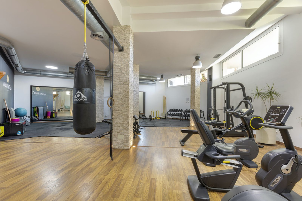 Se vende Apartamento Planta Media de 2 dormitorios en Costa Del Sol, Málaga, España