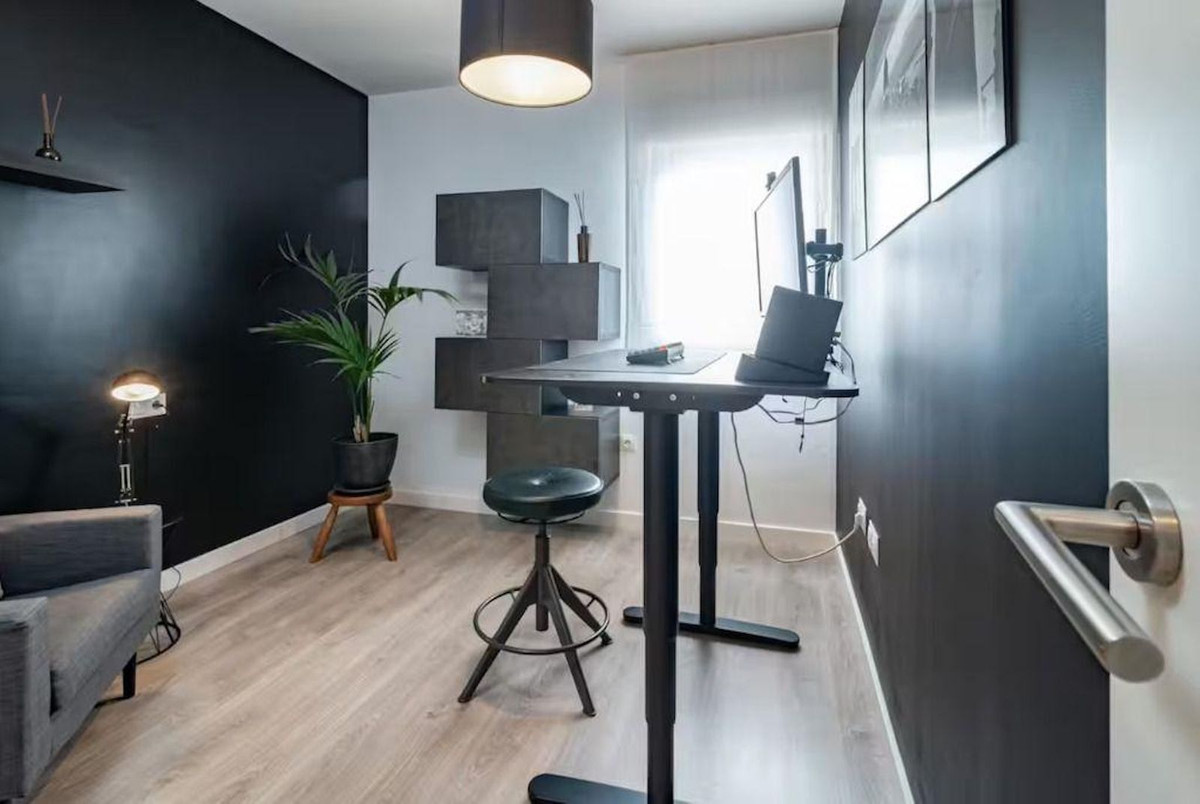 Se vende Apartamento Planta Media de 3 dormitorios en Costa Del Sol, Málaga, España