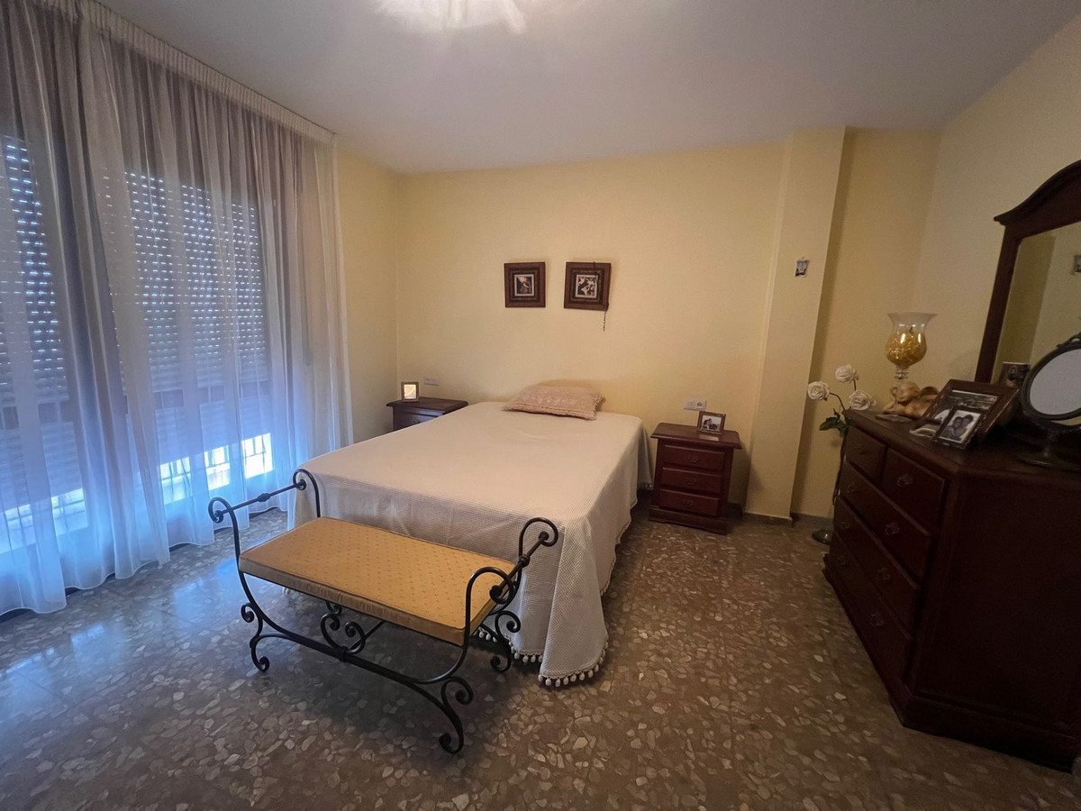 6 Bed Townhouse for sale in Estepona Costa Del Sol, Málaga, Spain