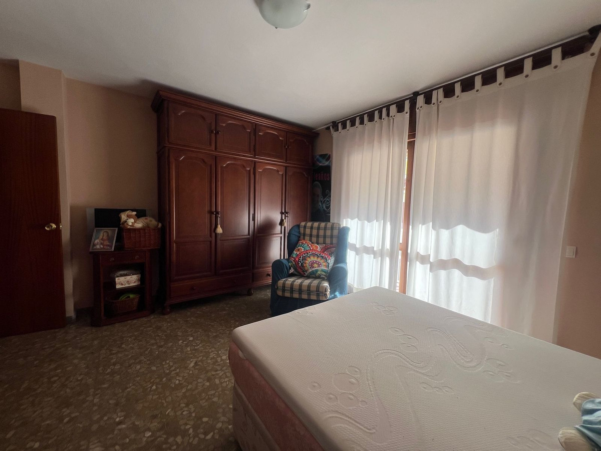 6 Bed Townhouse for sale in Estepona Costa Del Sol, Málaga, Spain