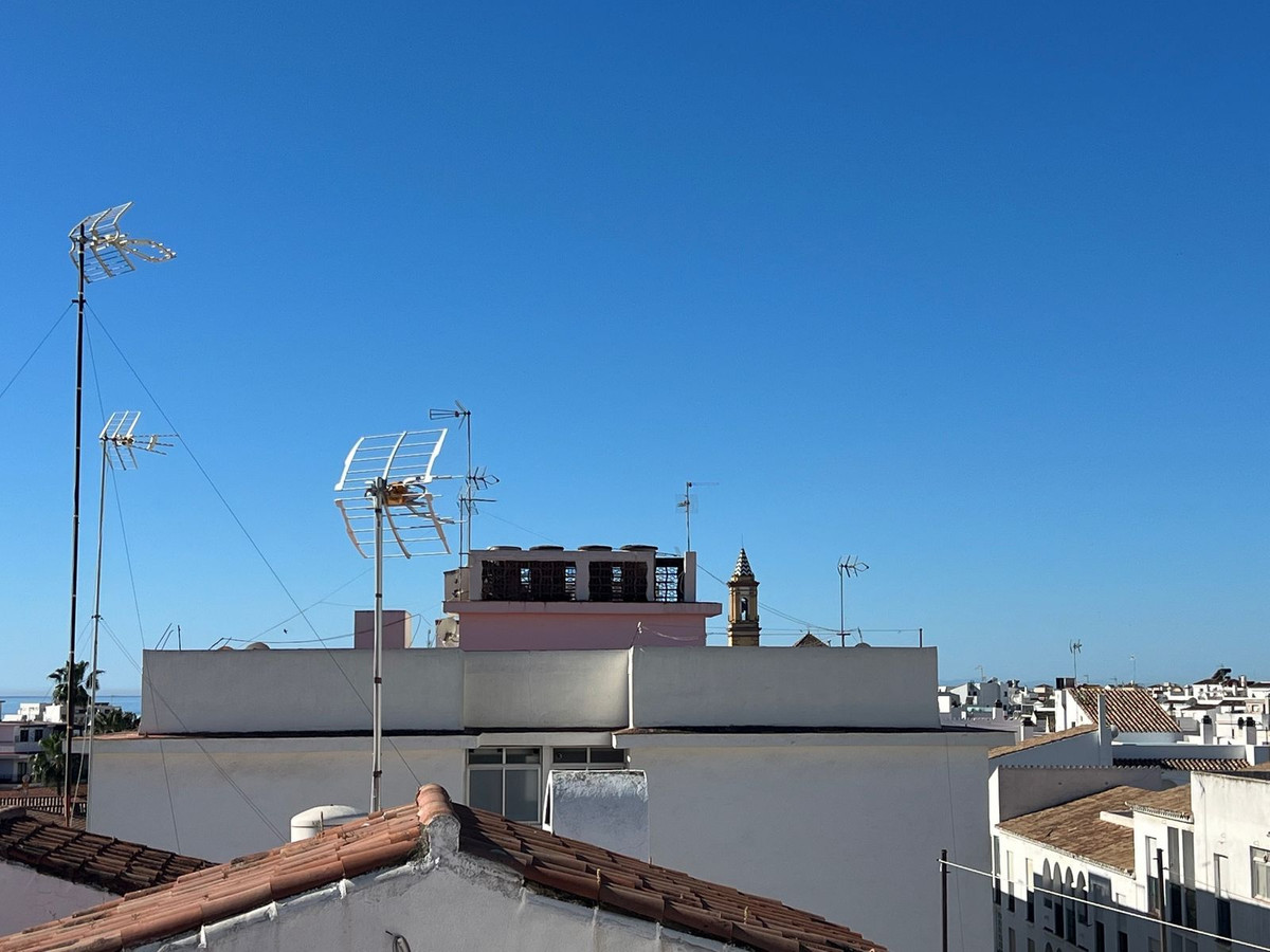 6 Bed Townhouse for sale in Estepona Costa Del Sol, Málaga, Spain