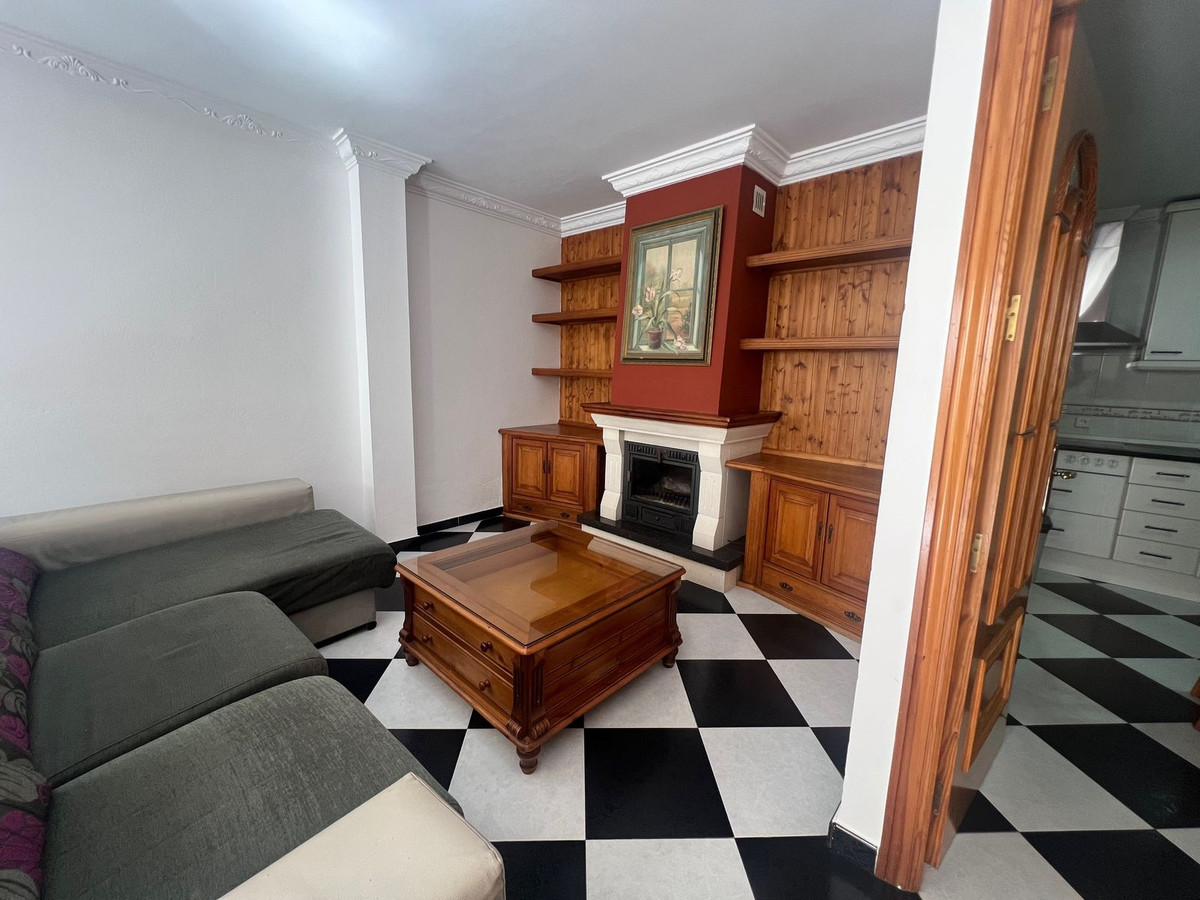 3 Bed Townhouse for sale in Estepona Costa Del Sol, Málaga, Spain