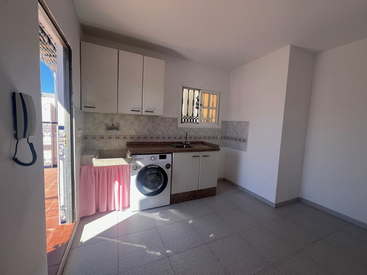3 Bed Townhouse for sale in Estepona Costa Del Sol, Málaga, Spain
