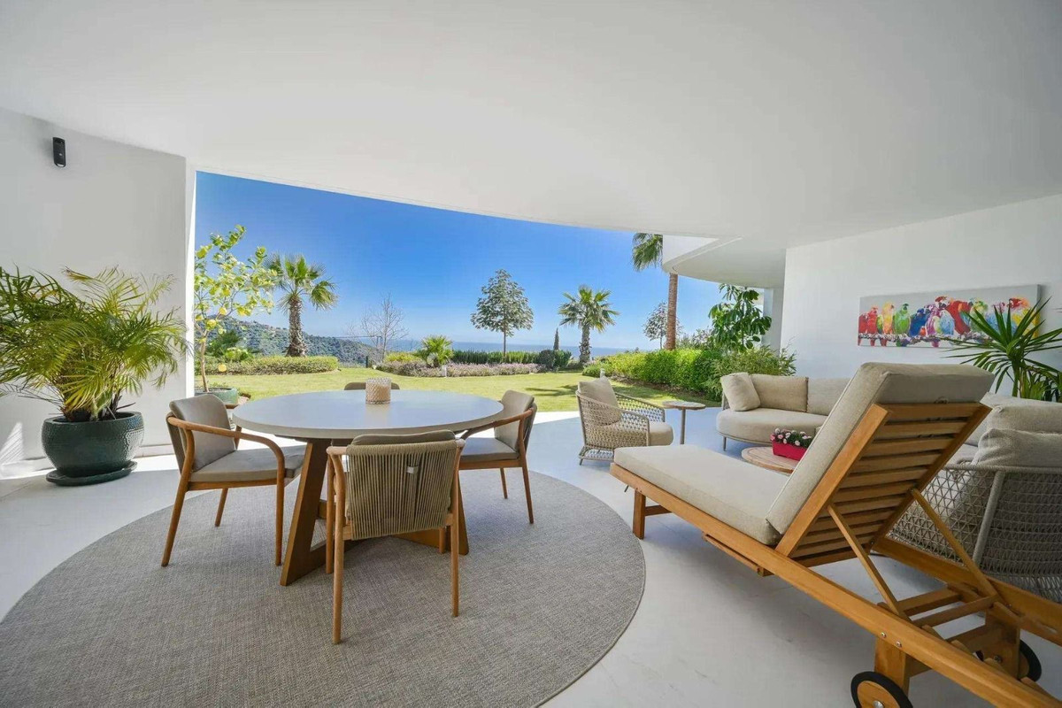 Se vende Apartamento Planta Baja de 3 dormitorios en Costa Del Sol, Málaga, España
