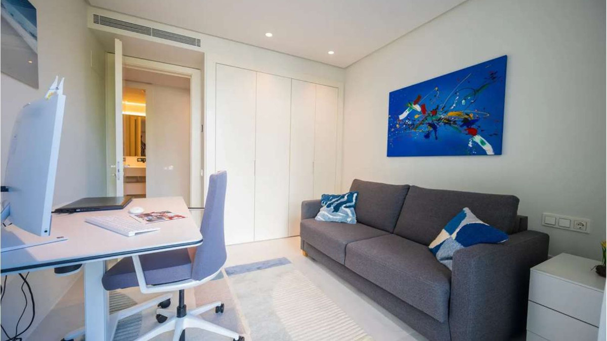Se vende Apartamento Planta Baja de 3 dormitorios en Costa Del Sol, Málaga, España