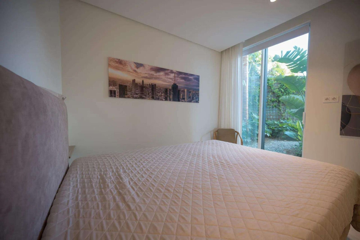 Se vende Apartamento Planta Baja de 3 dormitorios en Costa Del Sol, Málaga, España