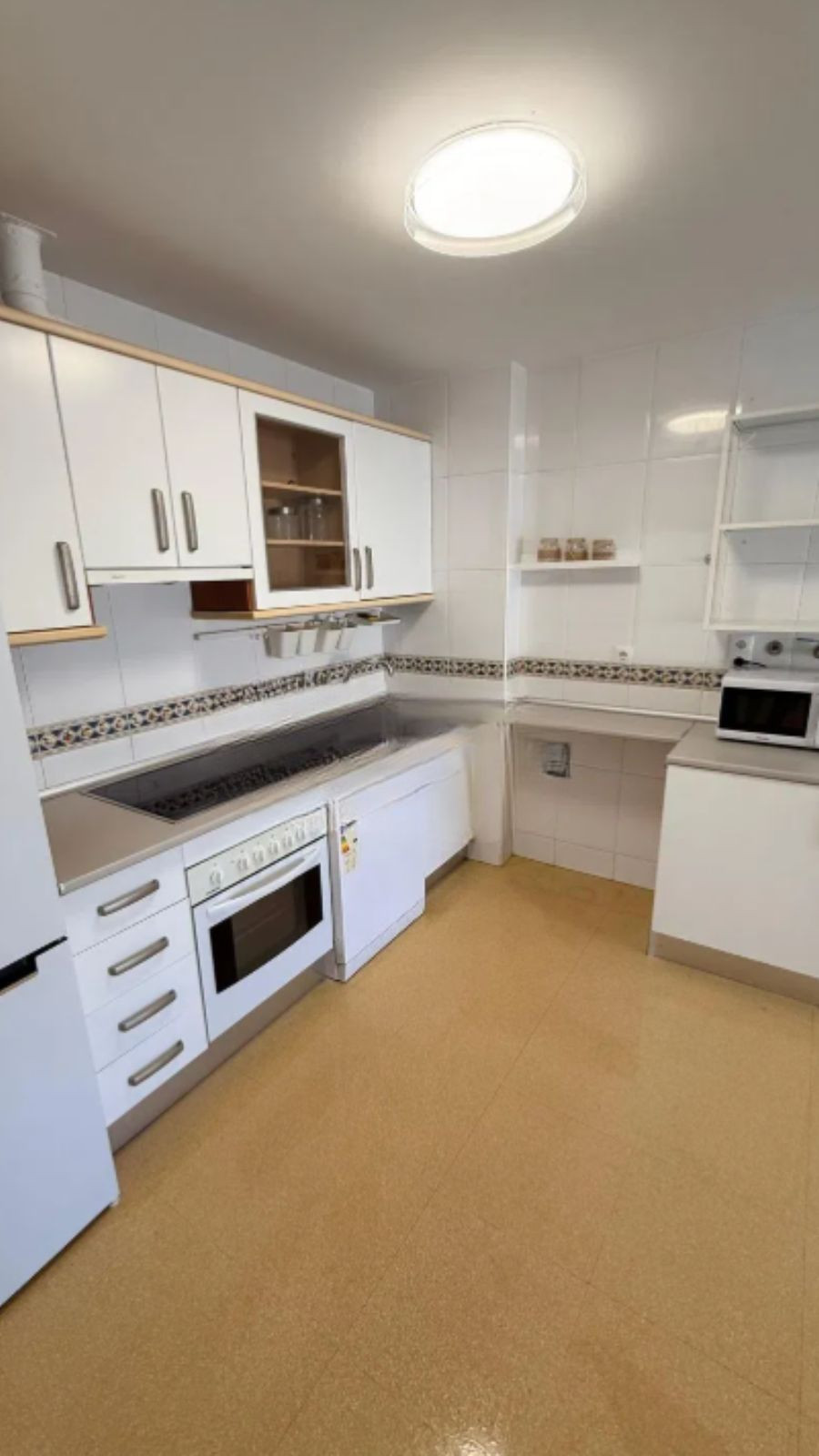 2 Bed Apartment for sale in Casares Costa Del Sol, Málaga, Spain