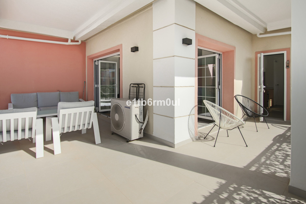 2 Bed Apartment for sale in Nueva Andalucía Costa Del Sol, Málaga, Spain