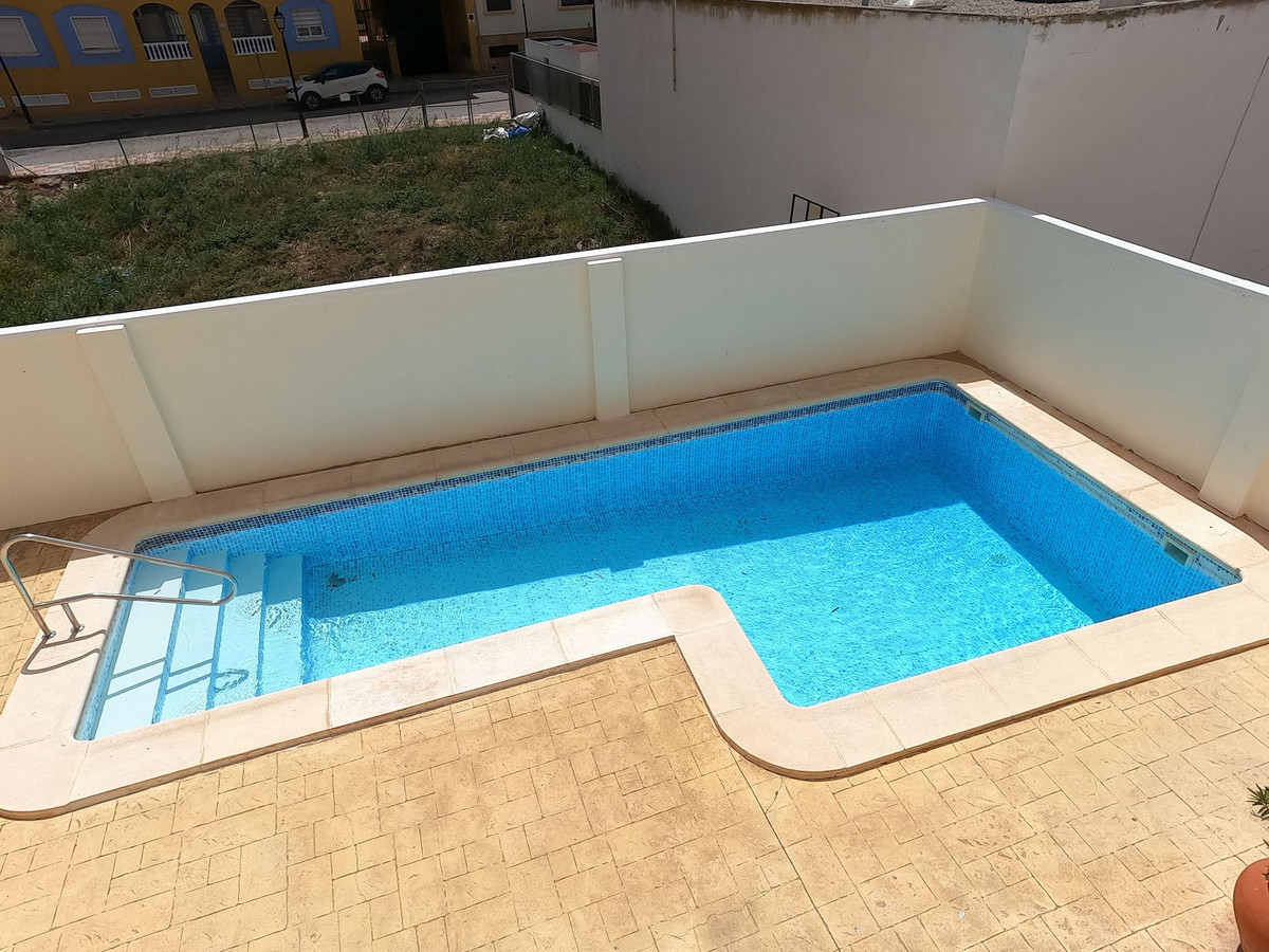 Se vende Apartamento Planta Media de 2 dormitorios en Costa Blanca, Alicante, España