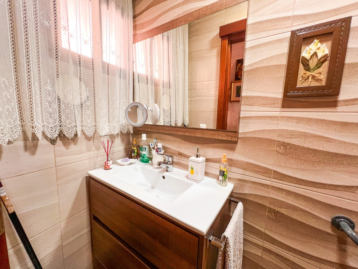 Se vende Ático de 2 dormitorios en Costa Blanca, Alicante, España