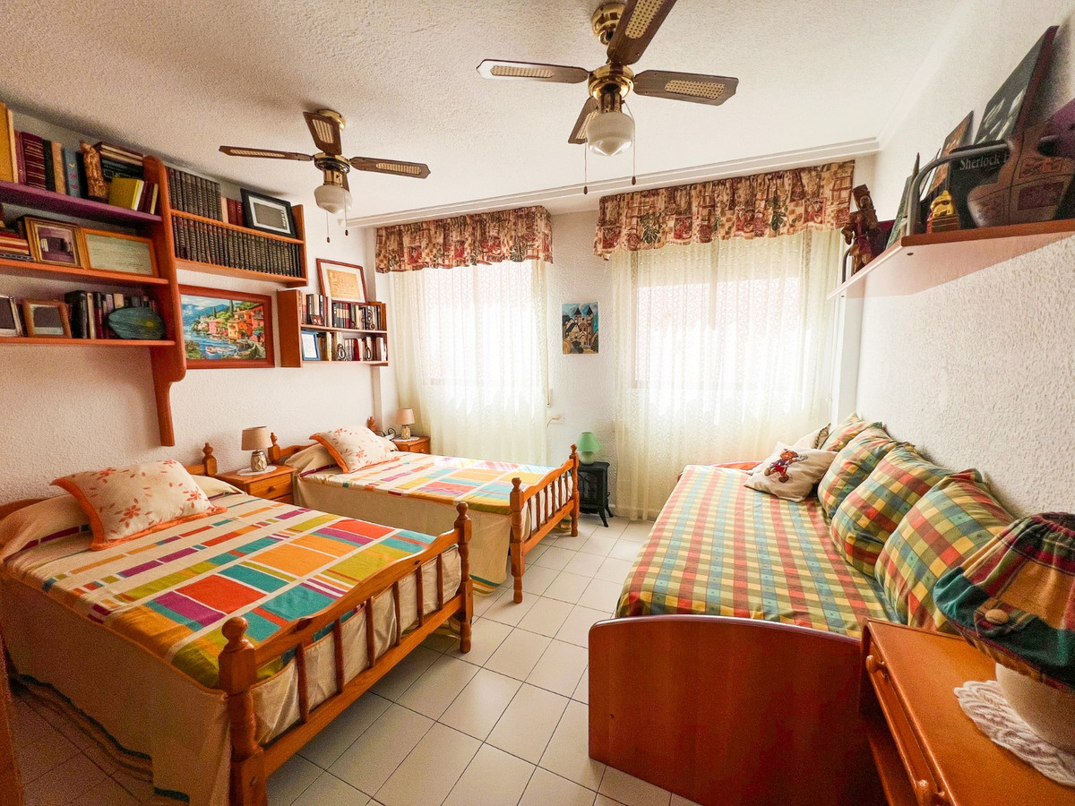 Se vende Ático de 2 dormitorios en Costa Blanca, Alicante, España