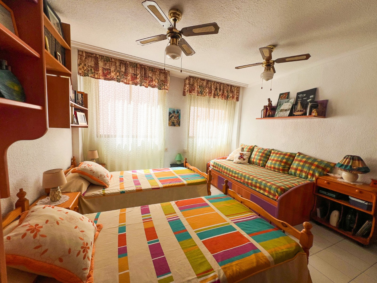Se vende Ático de 2 dormitorios en Costa Blanca, Alicante, España