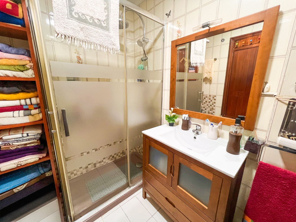 Se vende Ático de 2 dormitorios en Costa Blanca, Alicante, España