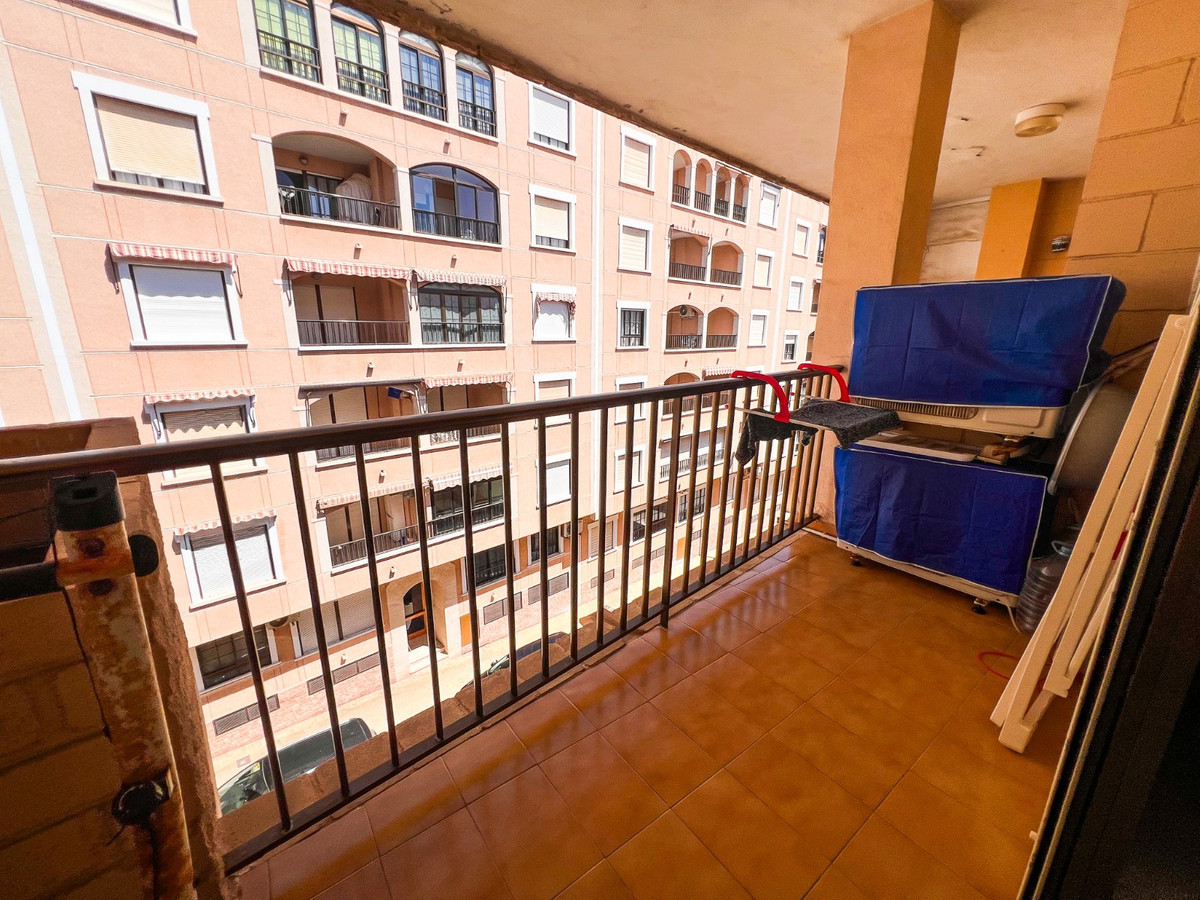 Se vende Ático de 2 dormitorios en Costa Blanca, Alicante, España