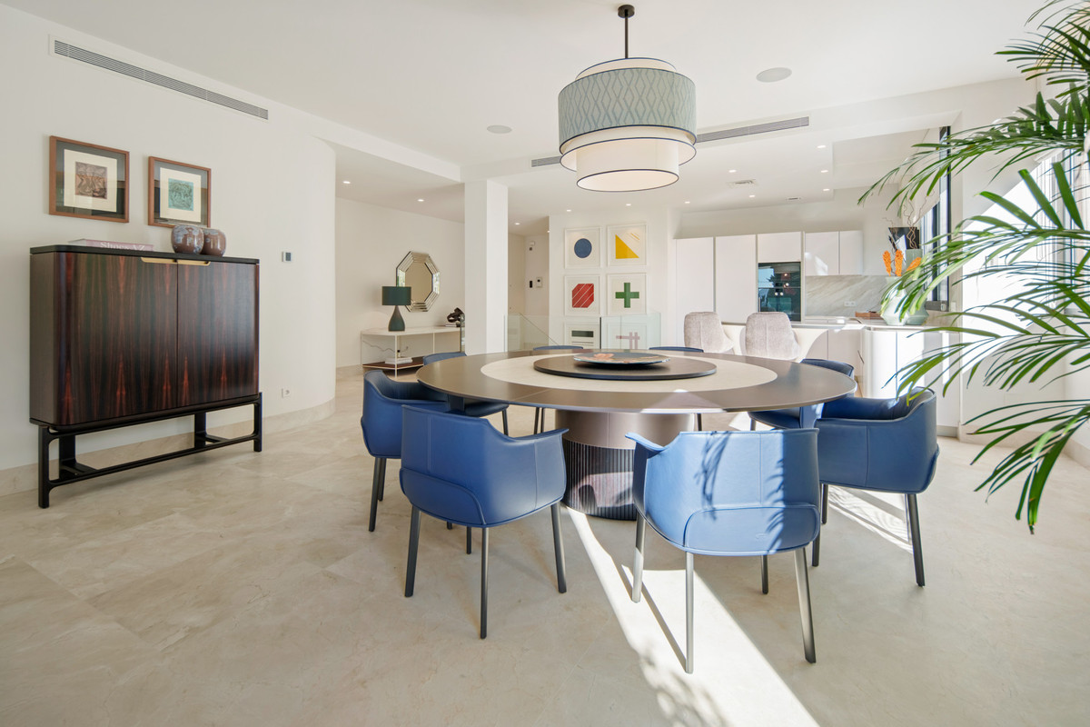 Se vende Apartamento Planta Baja de 4 dormitorios en Costa Del Sol, Málaga, España