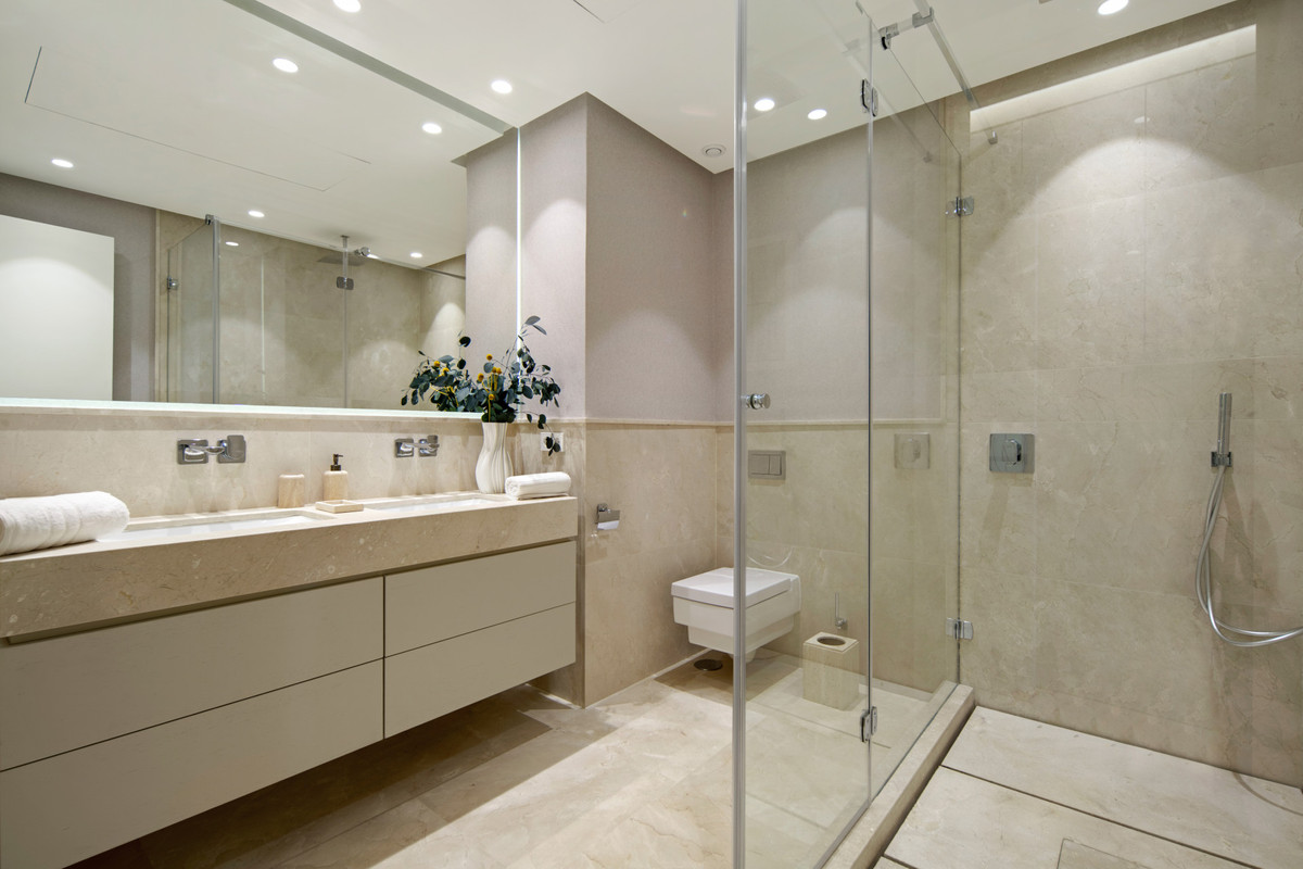 Se vende Apartamento Planta Baja de 4 dormitorios en Costa Del Sol, Málaga, España