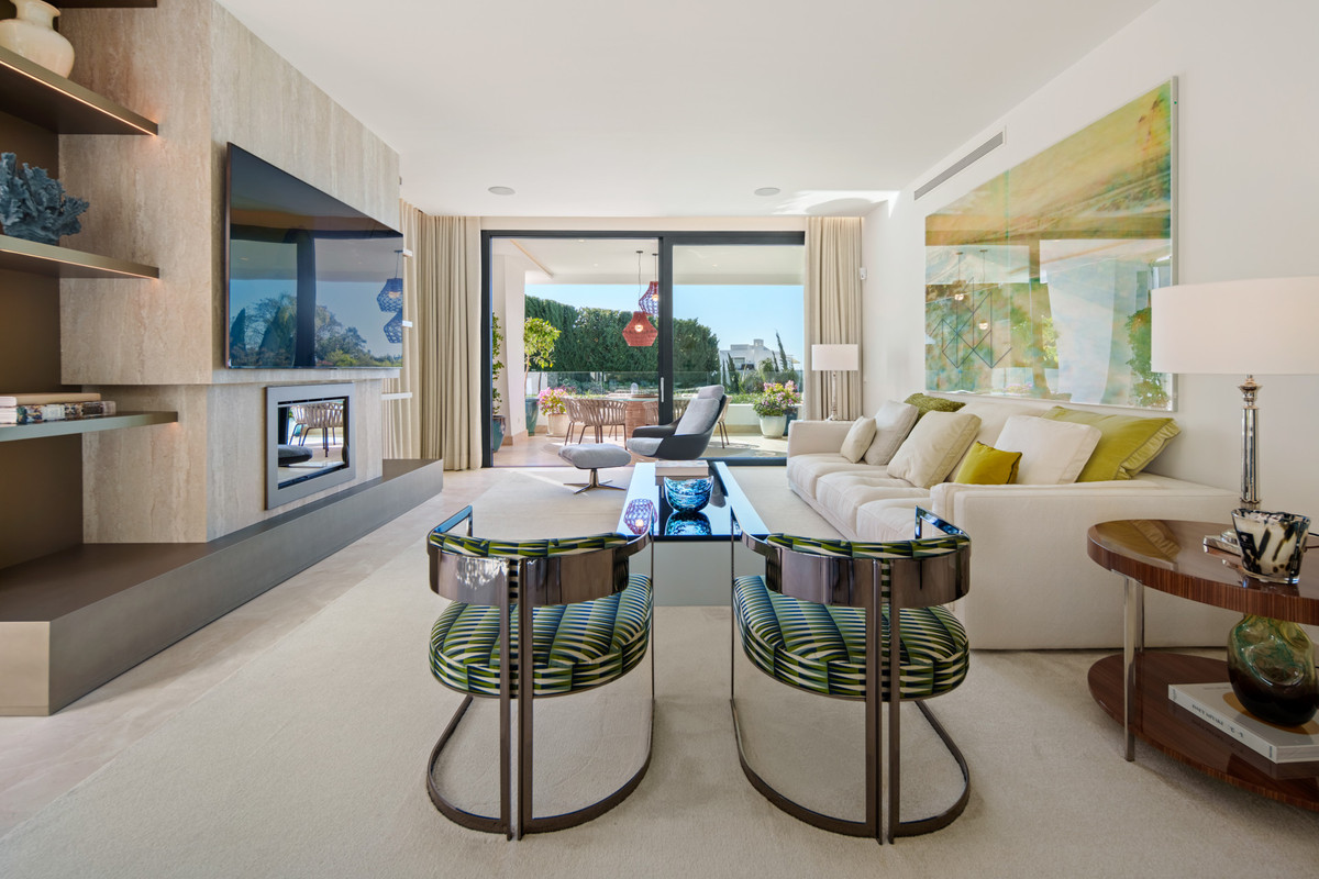 Se vende Apartamento Planta Baja de 4 dormitorios en Costa Del Sol, Málaga, España
