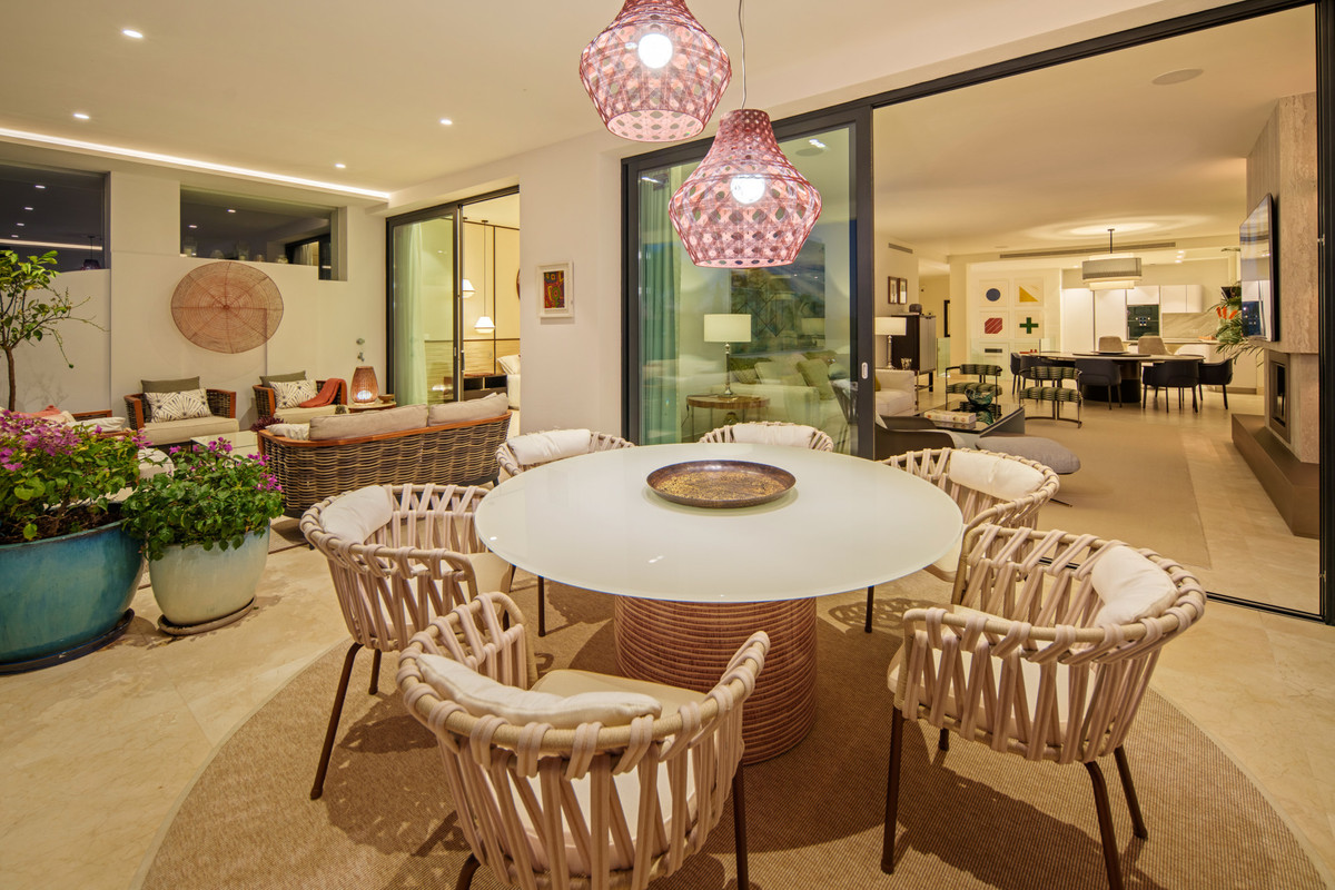 Se vende Apartamento Planta Baja de 4 dormitorios en Costa Del Sol, Málaga, España