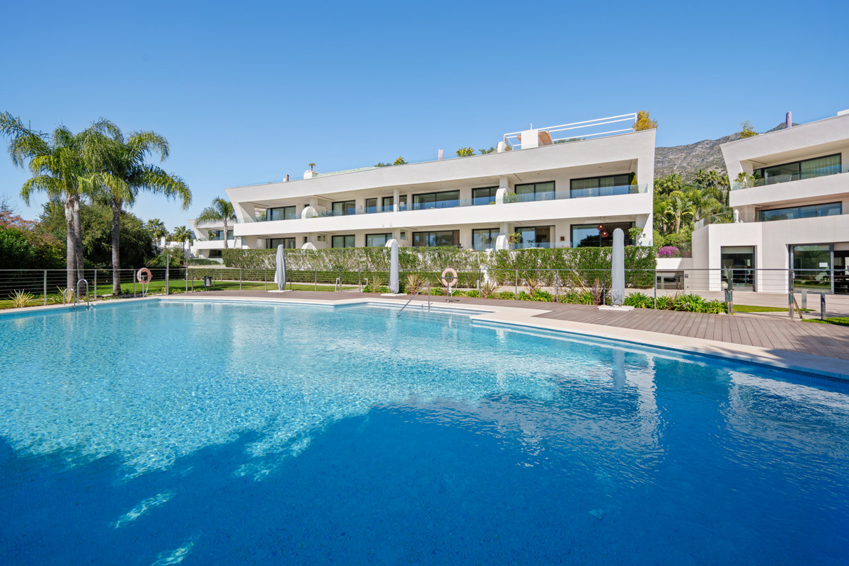 Se vende Apartamento Planta Baja de 4 dormitorios en Costa Del Sol, Málaga, España