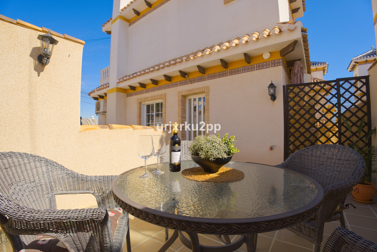 3 Bed Townhouse for sale in Torrevieja Costa Blanca, Alicante, Spain