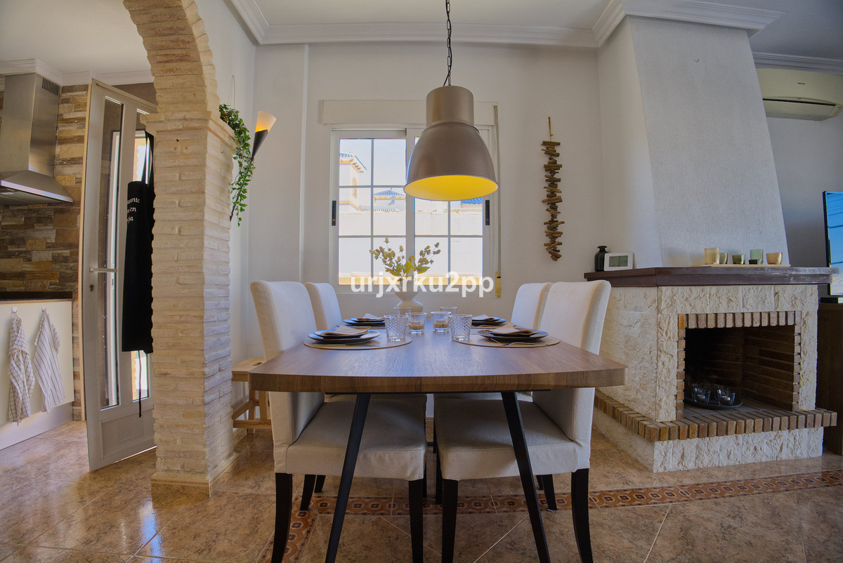 3 Bed Townhouse for sale in Torrevieja Costa Blanca, Alicante, Spain