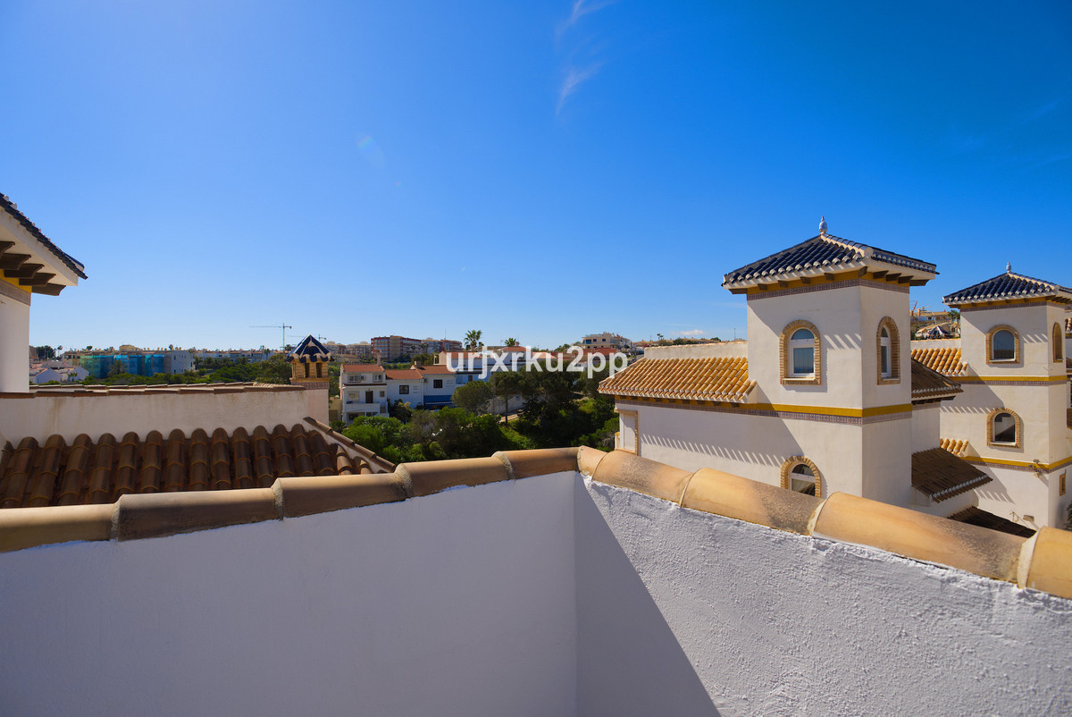 3 Bed Townhouse for sale in Torrevieja Costa Blanca, Alicante, Spain