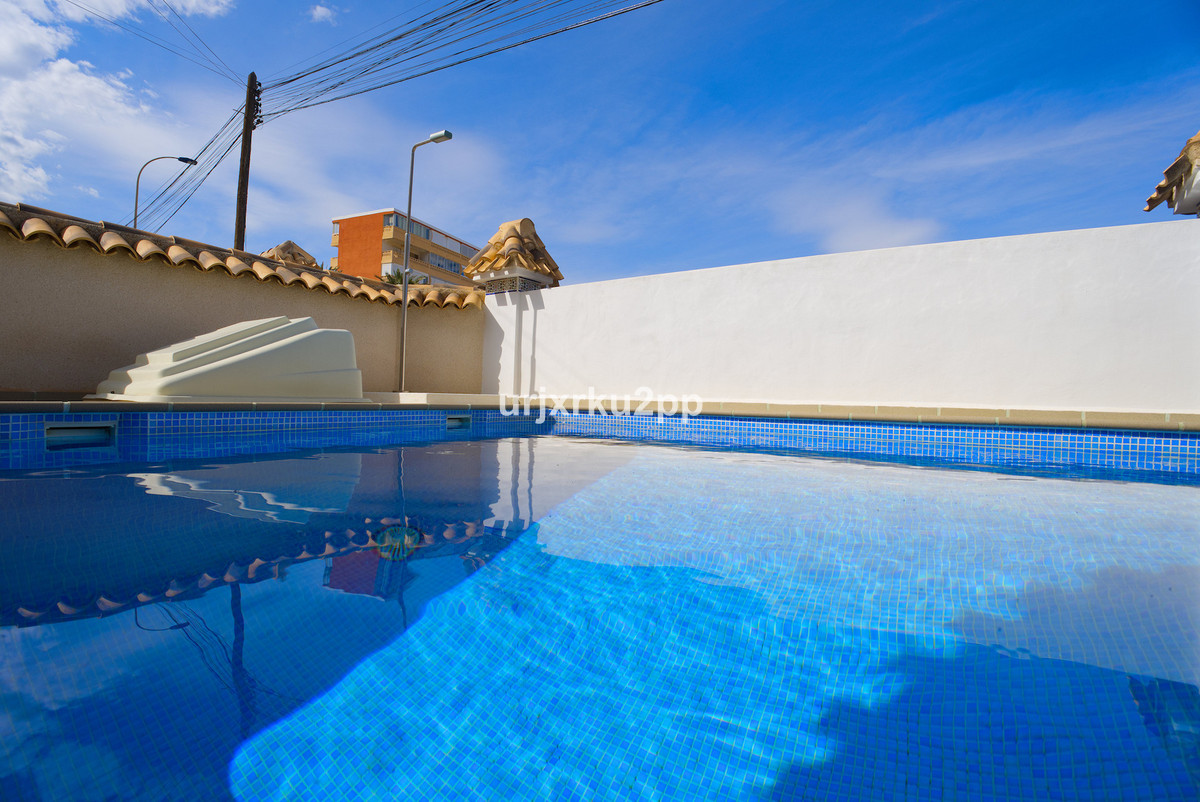 3 Bed Townhouse for sale in Torrevieja Costa Blanca, Alicante, Spain