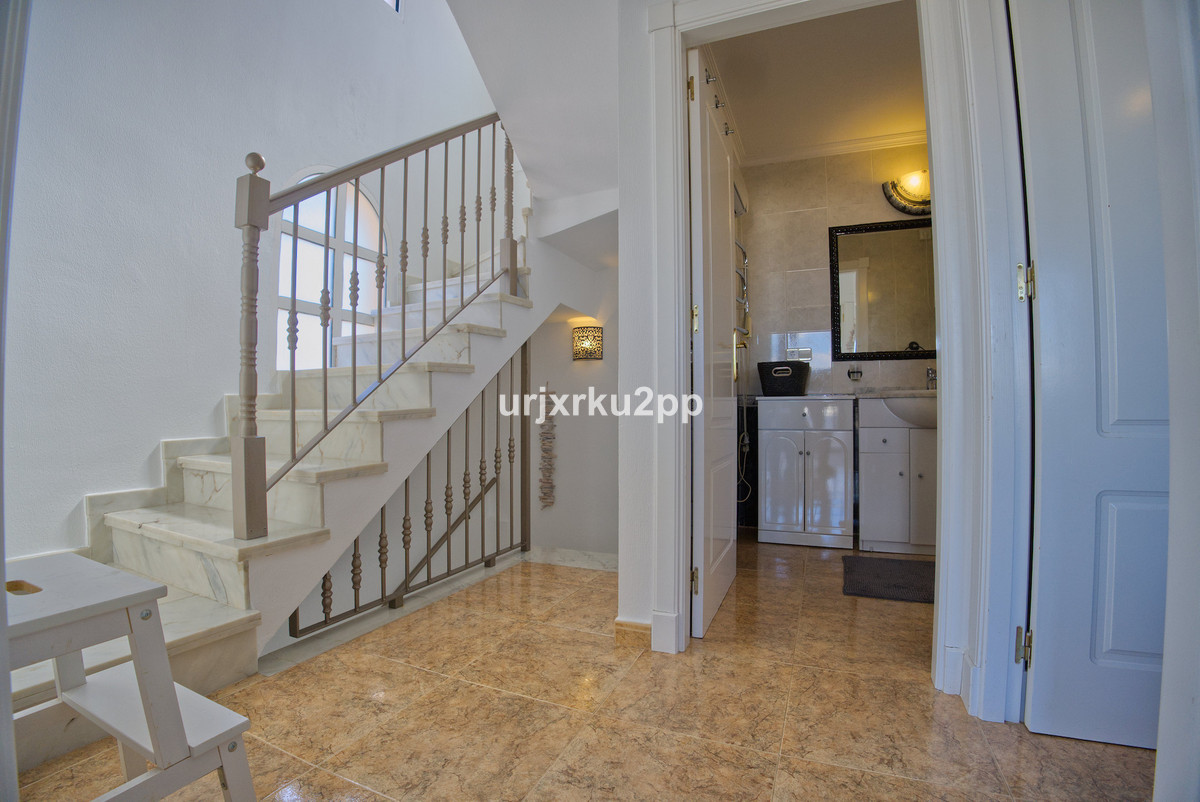 3 Bed Townhouse for sale in Torrevieja Costa Blanca, Alicante, Spain