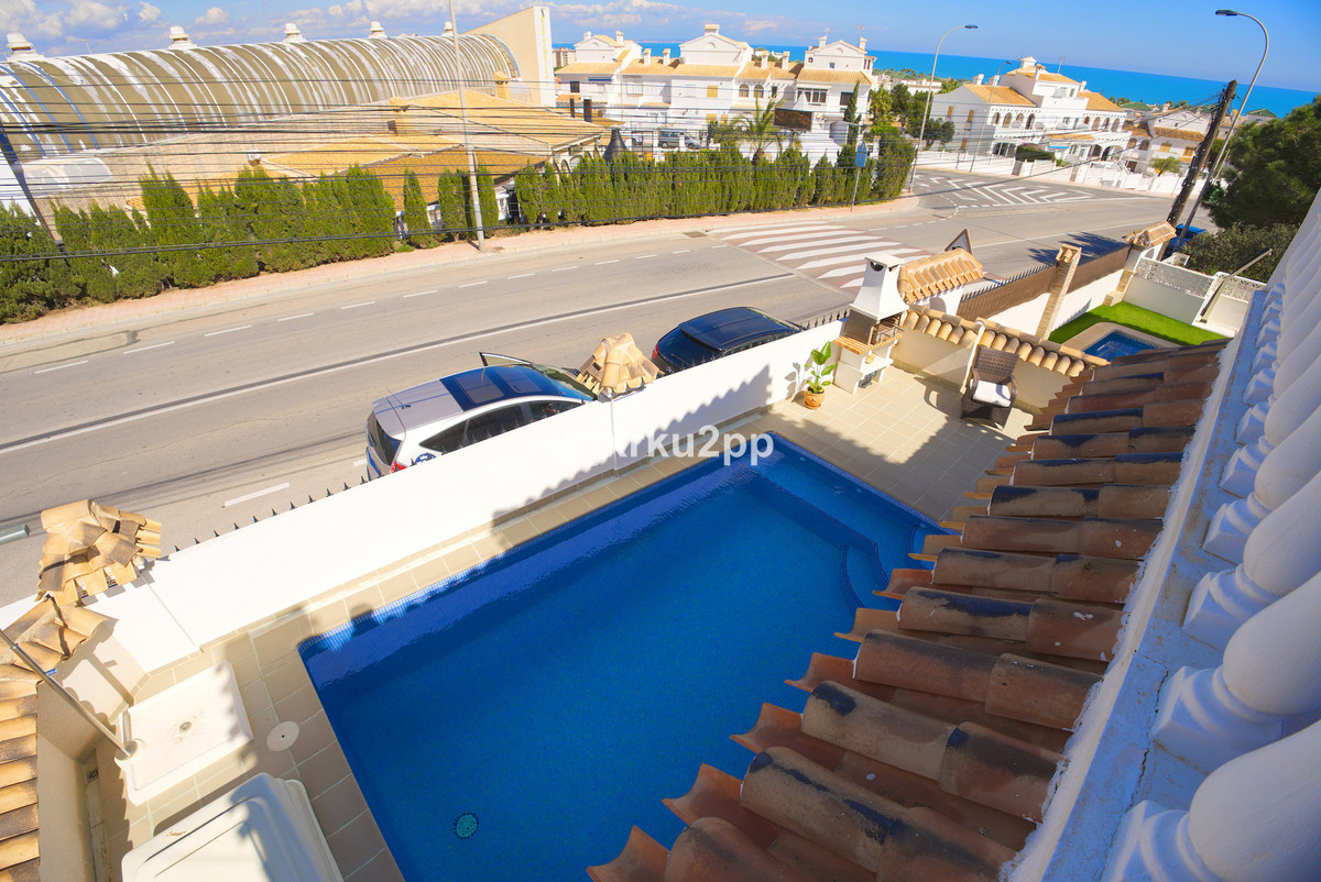 3 Bed Townhouse for sale in Torrevieja Costa Blanca, Alicante, Spain