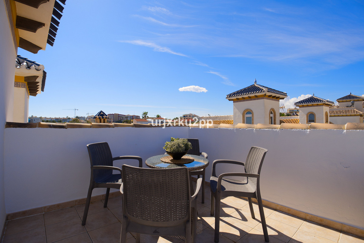 3 Bed Townhouse for sale in Torrevieja Costa Blanca, Alicante, Spain