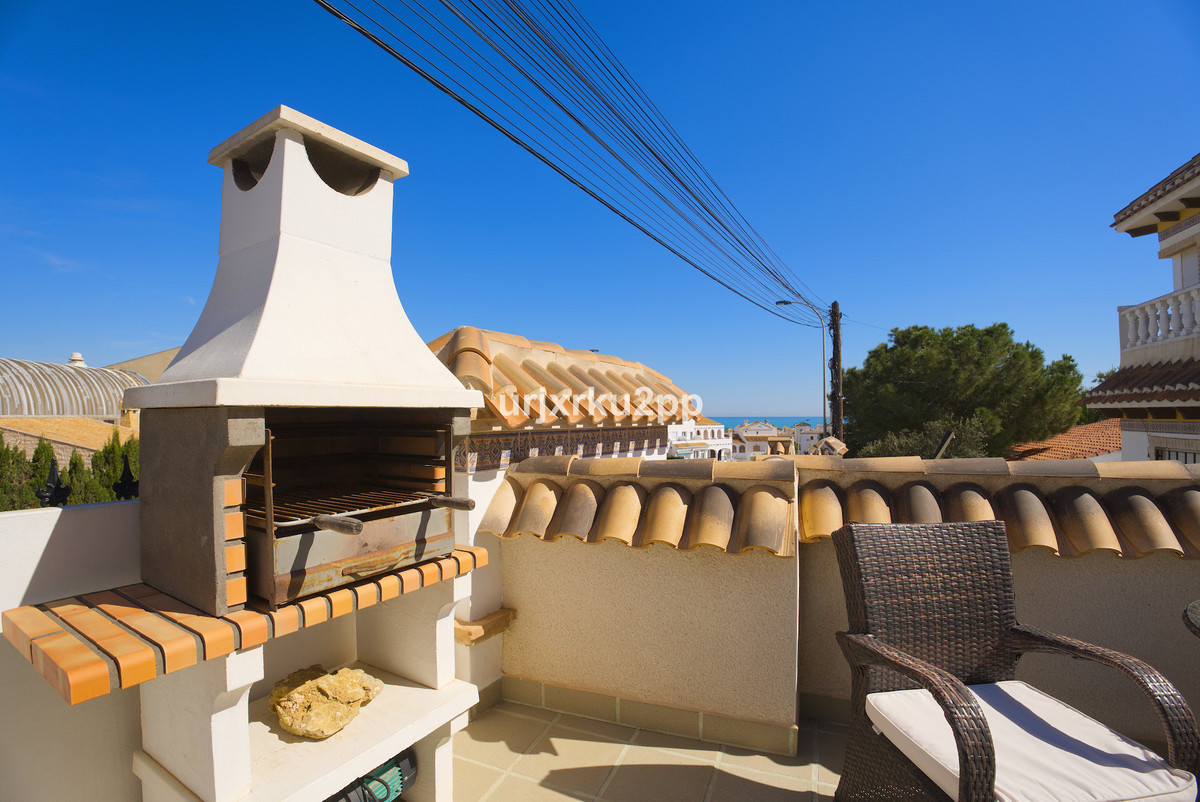 3 Bed Townhouse for sale in Torrevieja Costa Blanca, Alicante, Spain