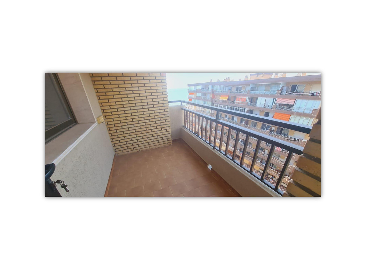 1 Bed Apartment for sale in Fuengirola Costa Del Sol, Málaga, Spain