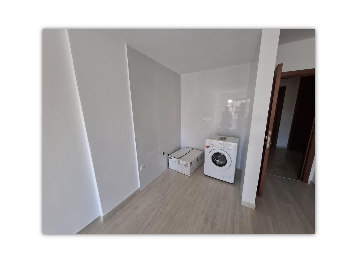 1 Bed Apartment for sale in Fuengirola Costa Del Sol, Málaga, Spain
