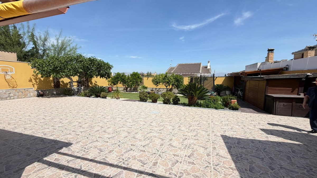 Se vende Villa - Chalet de 5 dormitorios en Costa Blanca, Alicante, España