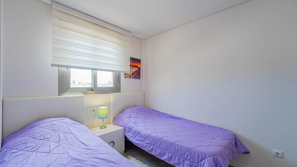 Se vende Apartamento Planta Baja de 2 dormitorios en Costa Blanca, Alicante, España