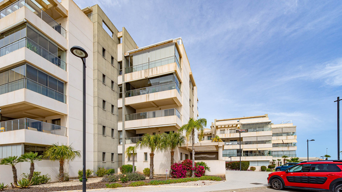 Se vende Apartamento Planta Baja de 2 dormitorios en Costa Blanca, Alicante, España
